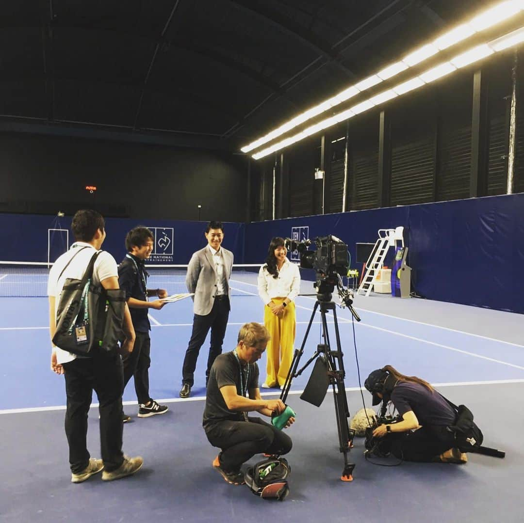 伊達公子さんのインスタグラム写真 - (伊達公子Instagram)「Roland Garros 2019 今日から大会取材スタート！ #伊達公子 #kimikodate #テニス #テニスプレイヤー #tennis #tennisplayer #instatennis #rolandgarros #rolandgarros2019 #全仏オープン #ローランギャロス #wowow #wowowtennis」5月25日 1時50分 - kimiko.date