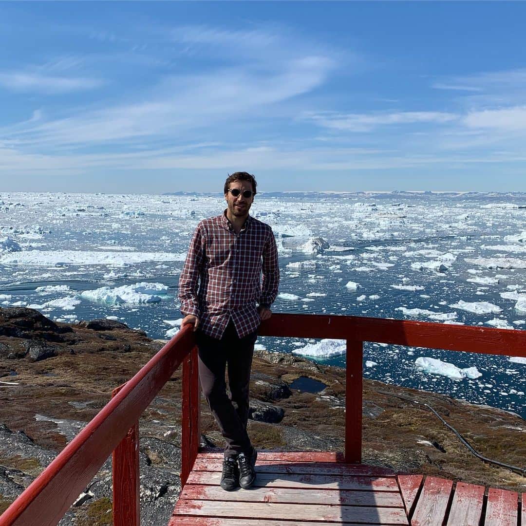 マチュー・フラミニのインスタグラム：「First day of our Climate Expedition in Greenland with the Young Global Leaders  of the @worldeconomicforum . The goals are to explore the effects of global warming on this part of the world. #greenland19 #climatechange #arctic」