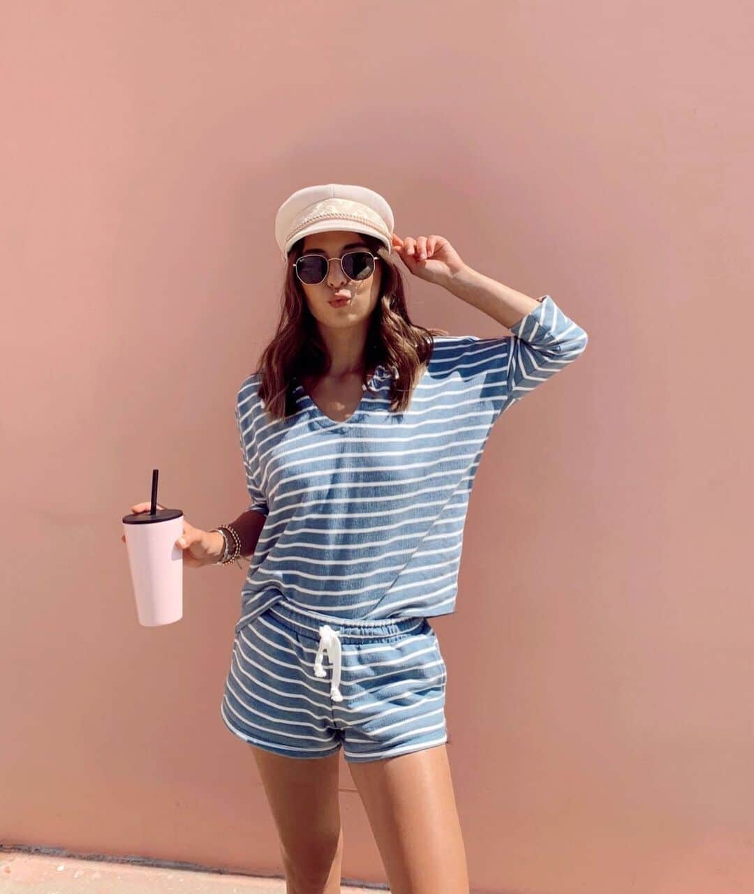 チェイサーのインスタグラム：「love this patriotic striped set💙 🇺🇸 @fashionsensored #chaserbrand」