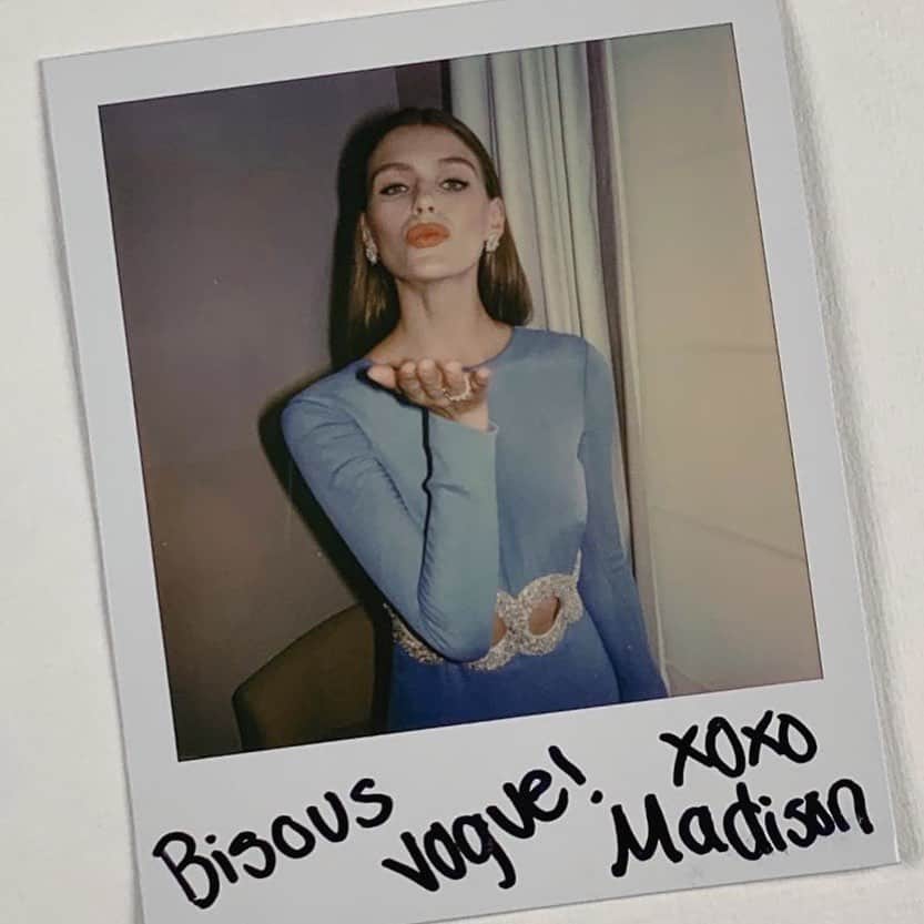 Vogue Parisさんのインスタグラム写真 - (Vogue ParisInstagram)「Polaroids from Cannes: @Madison.Headrick who we met in her suite getting ready to walk the Cannes red carpet in @MiuMiu. Stay tuned for her sport and wellbeing tips! #Cannes2019 #MadisonHeadrick」5月25日 3時31分 - voguefrance