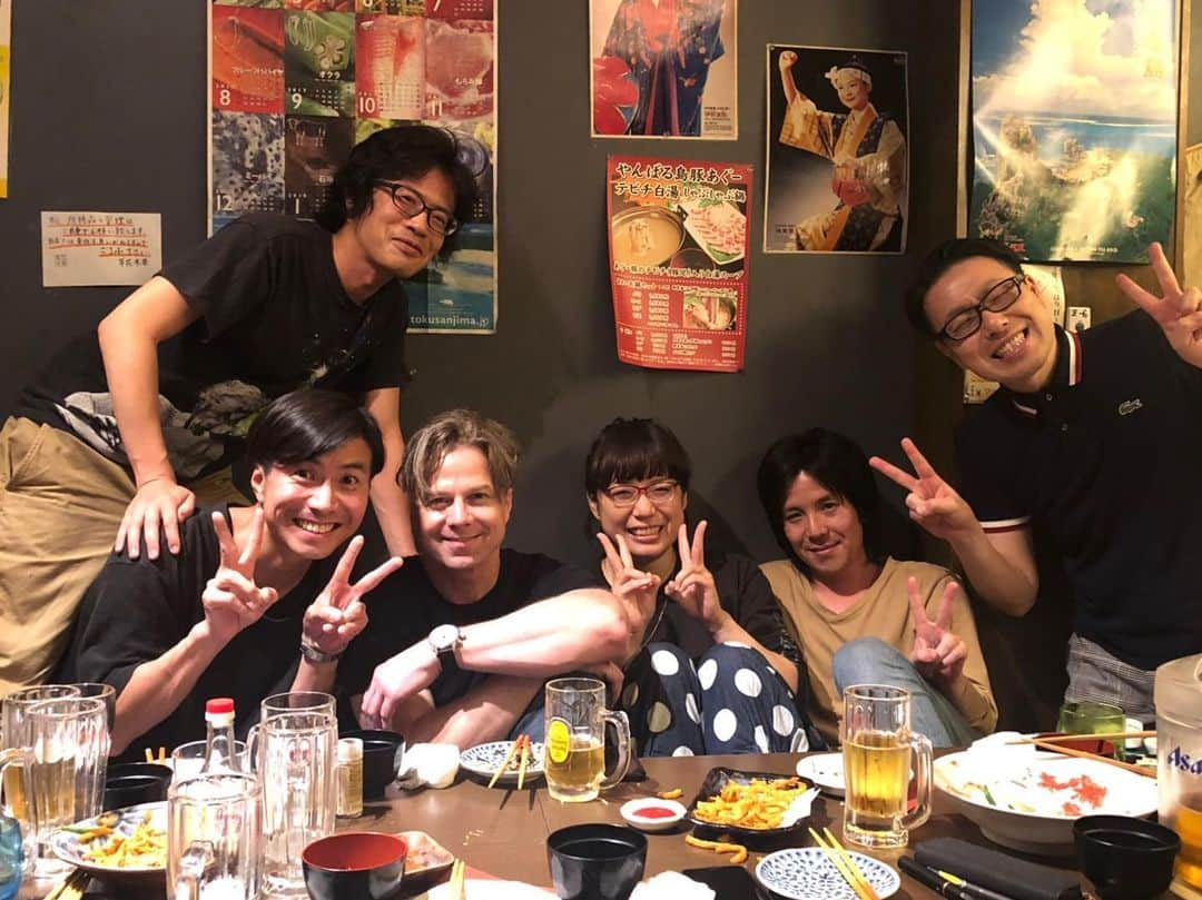 ファンファンさんのインスタグラム写真 - (ファンファンInstagram)「20190524 5公演という短いツアーだったけど、かけがえのない時間でした！ありがとう！ #quruli #列島zeppェリン #zepptokyo」5月25日 3時42分 - fafafafafanfan