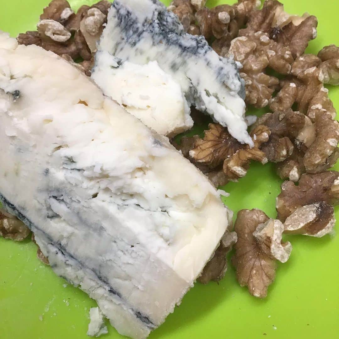 魔女菅原のグルメインスタ