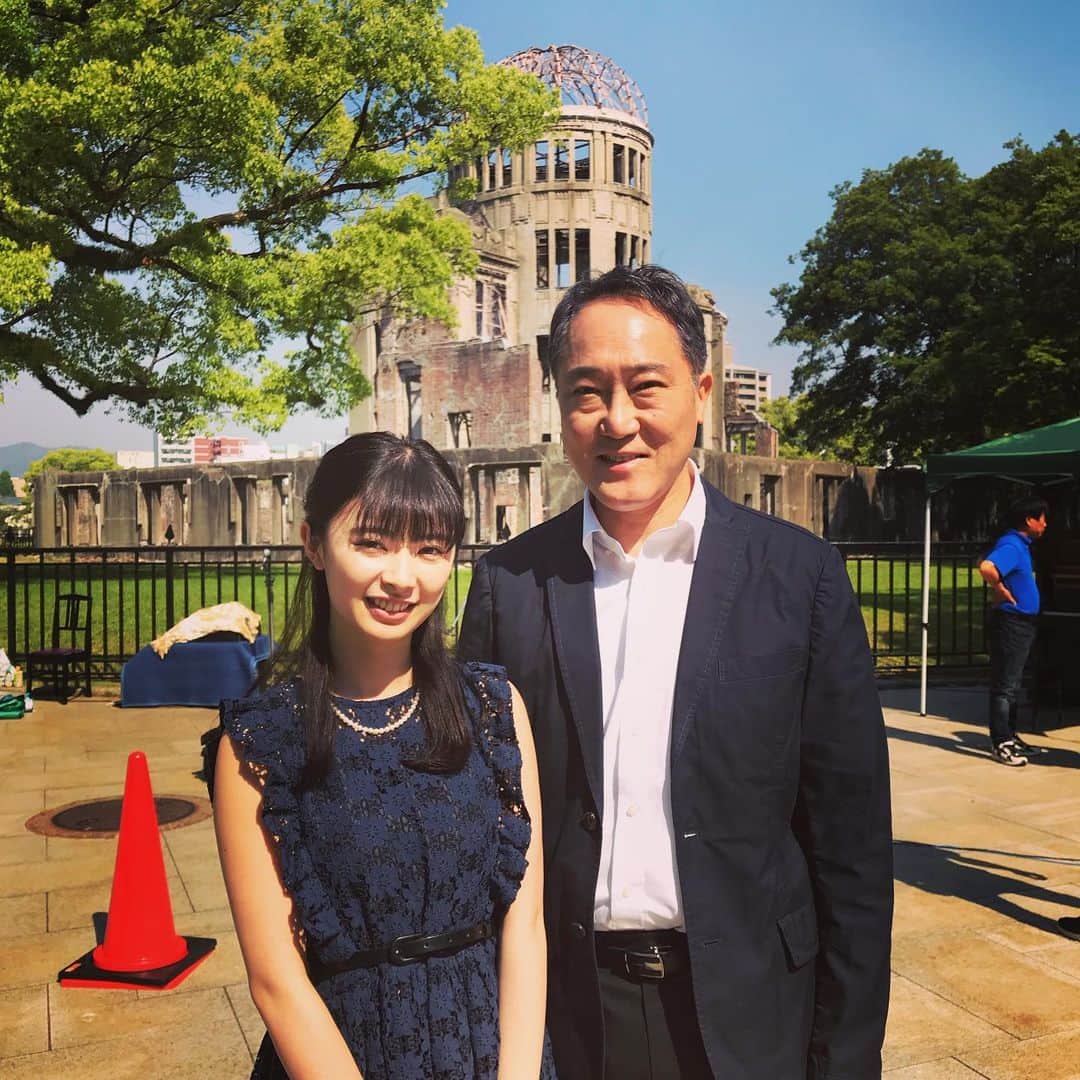 佐野史郎のインスタグラム：「五藤斗吾監督「おかあさんの被曝ピアノ」撮影快調‼︎ AKB48の神セブン、武藤十夢さんと🎬」