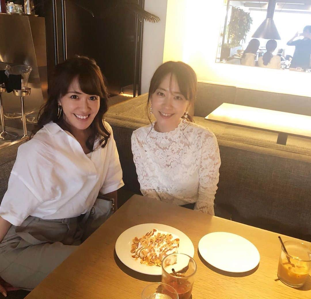 堤友香さんのインスタグラム写真 - (堤友香Instagram)「. 幸美お姉様とランチ💕 自分で考えても考えても 答えが出ない時、 いくつものアドバイスをくださる 心優しい先輩です😭✨ . 楽しすぎてあっという間でした💕 そして目力を意識しすぎたら 加工したような目になってしまった😳笑 #ランチ #アナウンサー #山田幸美 さん」5月25日 13時49分 - yuka_tsutsumi0605