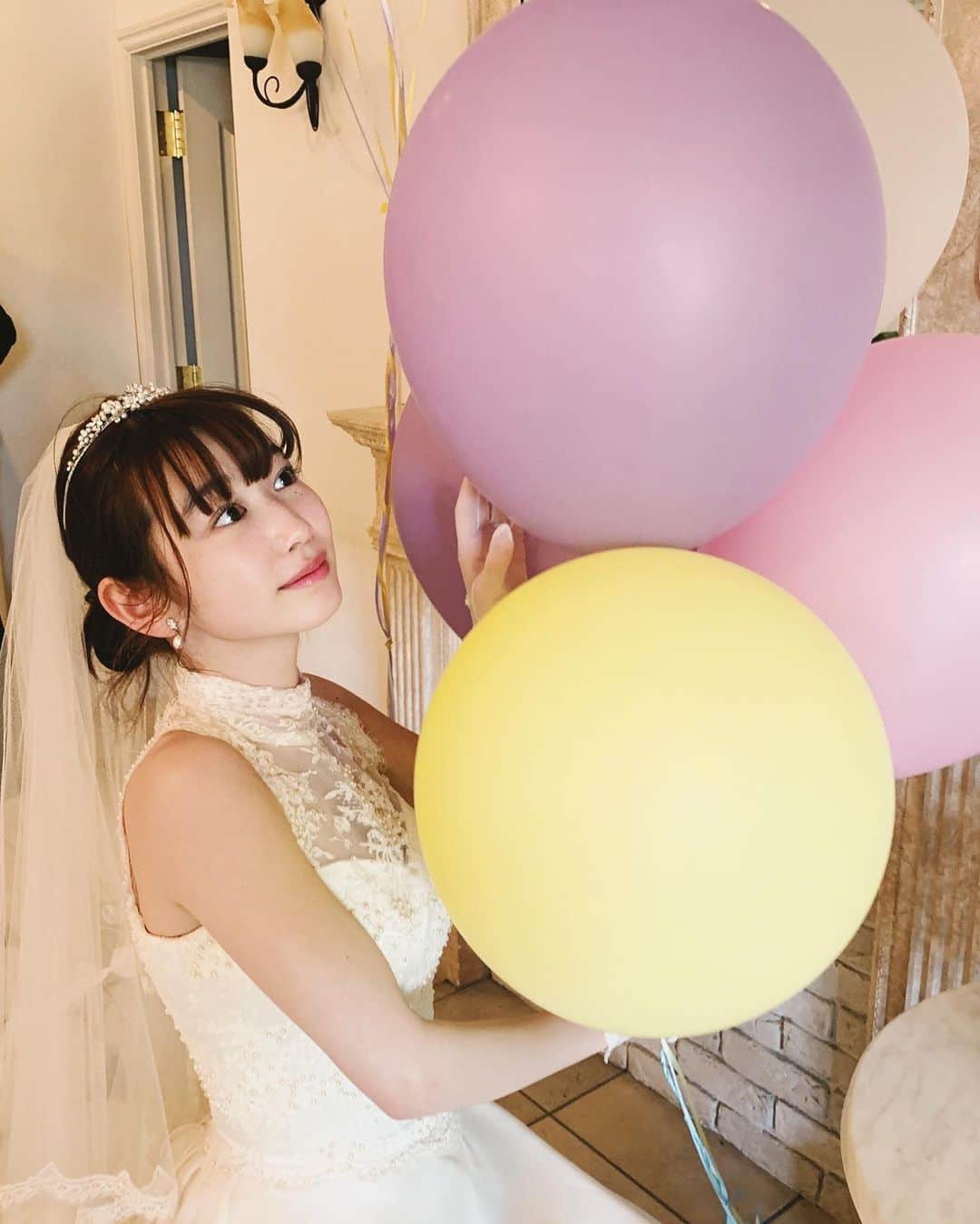 岡本夏美さんのインスタグラム写真 - (岡本夏美Instagram)「ドキドキのウェディングです すっごい素敵だったなぁ🎈  もうCM観てくださった方が ちらほらと！ 嬉しいです〜☺︎☺︎☺︎」5月25日 14時06分 - okamoto_natsumi