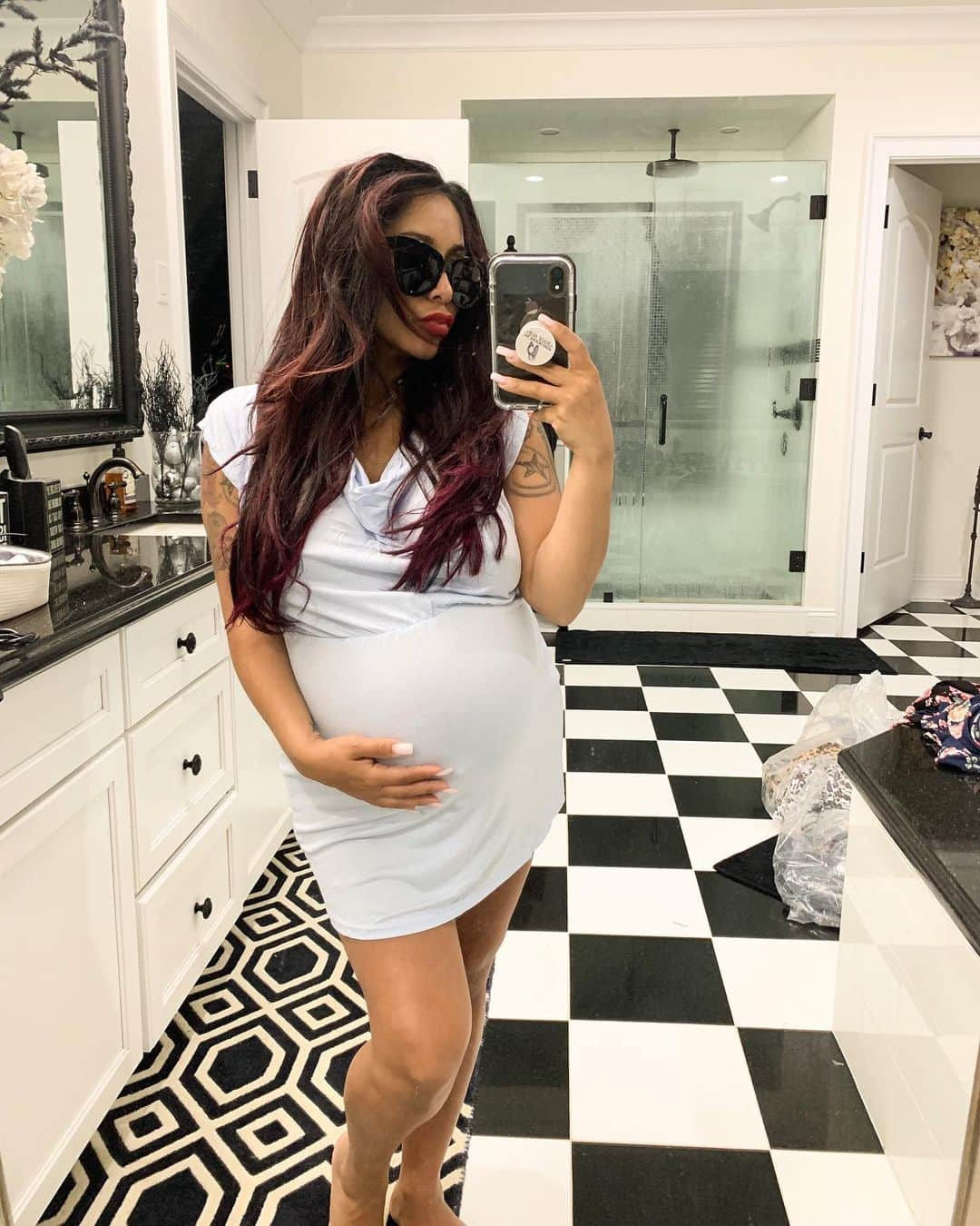 ニコール・ ポリッツィさんのインスタグラム写真 - (ニコール・ ポリッツィInstagram)「@thesnookishop #MaternityLooks」5月25日 6時21分 - snooki