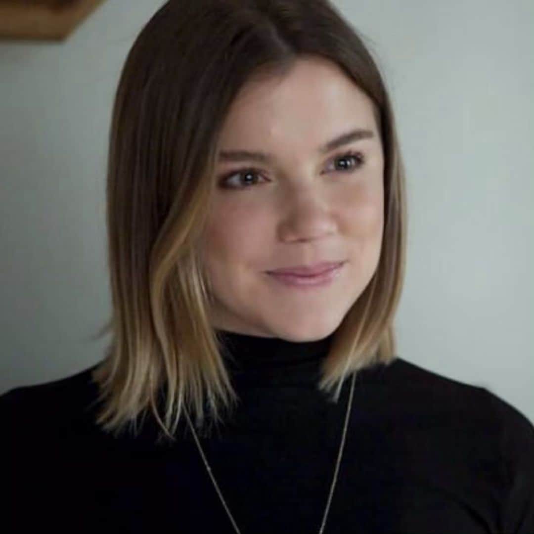 Alice Wegmannのインスタグラム：「é sexta feiraaa / amanhã trabalho de manhã #ÓrfãosDaTerra」