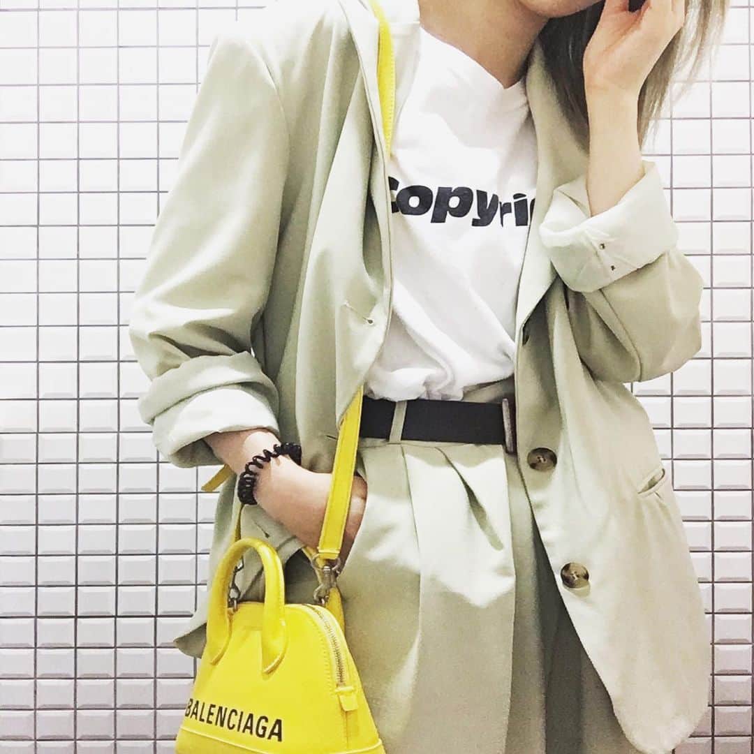 原涼香のインスタグラム：「ㅤㅤㅤㅤㅤㅤㅤㅤㅤㅤㅤㅤㅤ この前韓国で買ったキミドリの セットアップがお気に入り~🍈🍈 ㅤㅤㅤㅤㅤㅤㅤㅤㅤㅤㅤㅤㅤ」