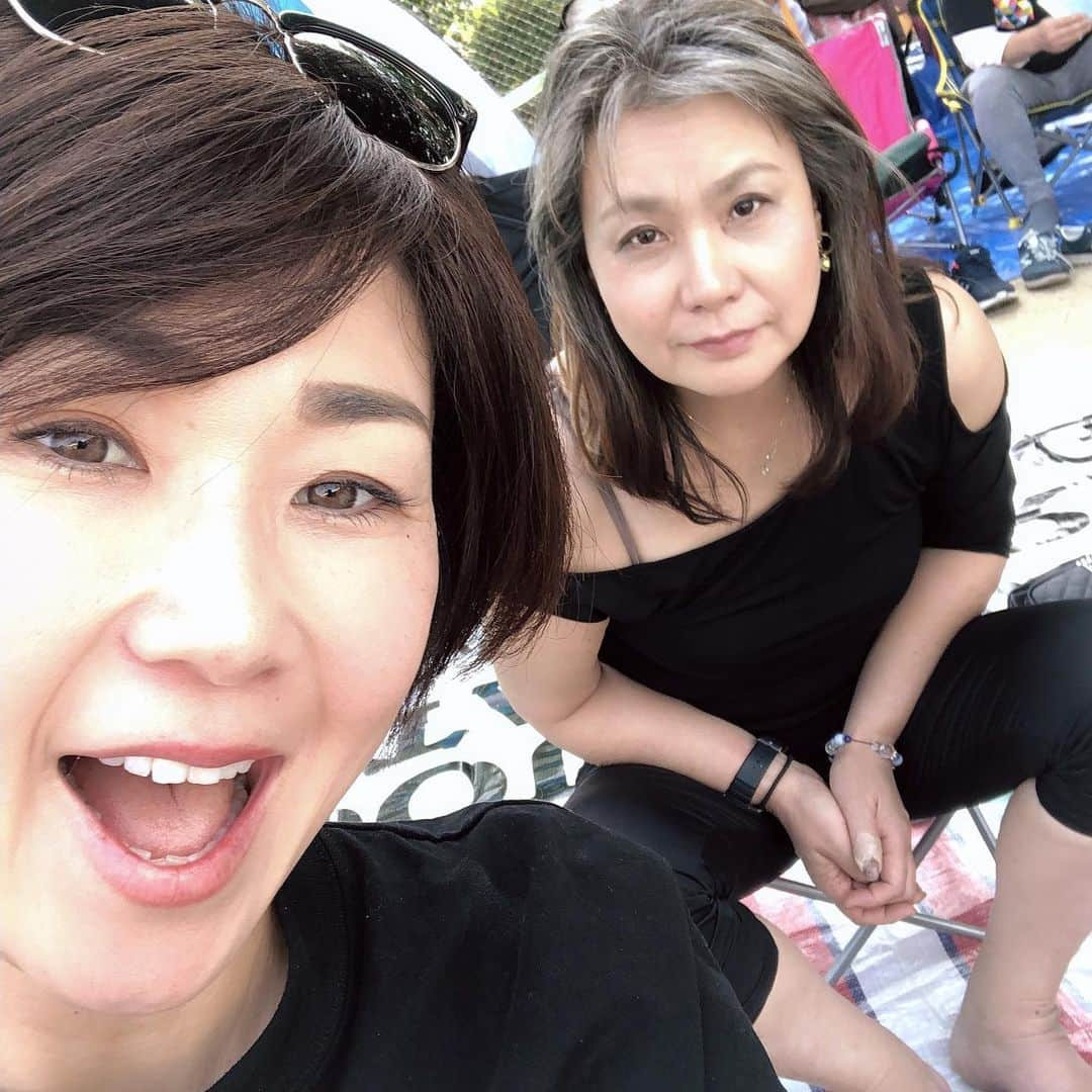 古閑美保さんのインスタグラム写真 - (古閑美保Instagram)「大和くんの運動会！クーラーボックス係。予想気温32度です🤪」5月25日 9時27分 - kogamihokogamiho