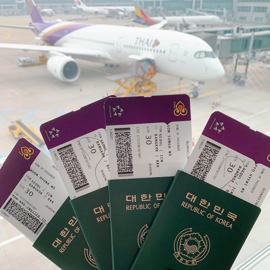 ヘミ さんのインスタグラム写真 - (ヘミ Instagram)「얼마만의 태국인가요...! 넘나 설레어🥰🥰 - #thaiairways #타이항공 #thaiairwayskorea」5月25日 10時00分 - pyopyohyemi