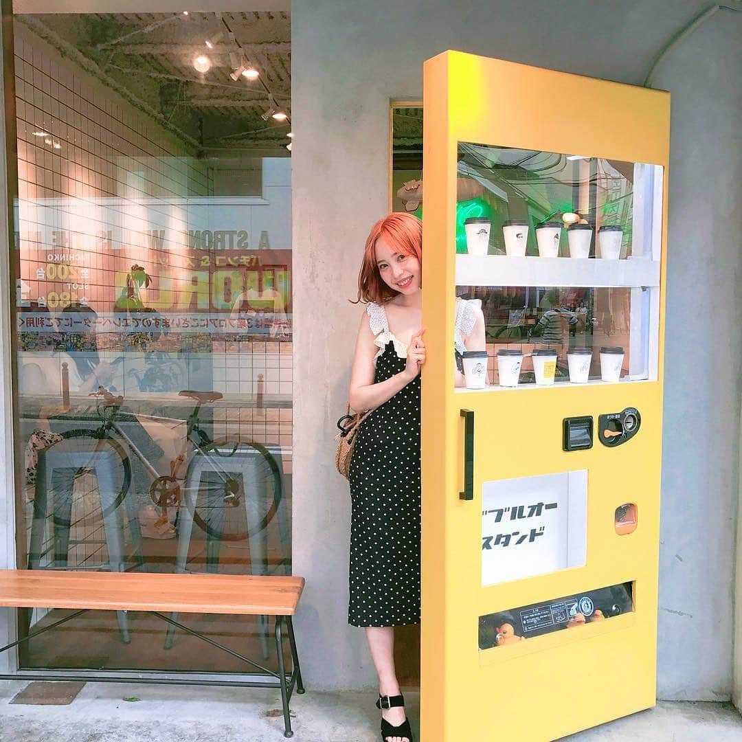 ローリエプレス編集部さんのインスタグラム写真 - (ローリエプレス編集部Instagram)「with out stand 5月限定メニューは、🍮がまるごと入った #キャラメルプリンアラモード がフォトジェニック！﻿ ﻿ プリン好き、カフェ巡り好きさんはお店へ急いで♡﻿ ﻿ ロゴやお店の雰囲気が異なる各地の #ダブルオースタンド 巡りもしてみてね♡﻿ ﻿ ﻿ ﻿ Thank you🙏💕﻿ @_hiistagram﻿ @mbaby_88﻿ @___hanastyle.com___﻿ @___yuin@﻿ @mi___157.8___﻿ @koma_mimi﻿ @mamina_311﻿ ﻿ ※🍮販売状況は各店舗情報をチェックしてね！﻿ ﻿ ﻿ ﻿ ﻿ ﻿ ﻿ ﻿ ﻿ #ローリエプレス #ダブルオースタンド」5月25日 10時41分 - laurier_press
