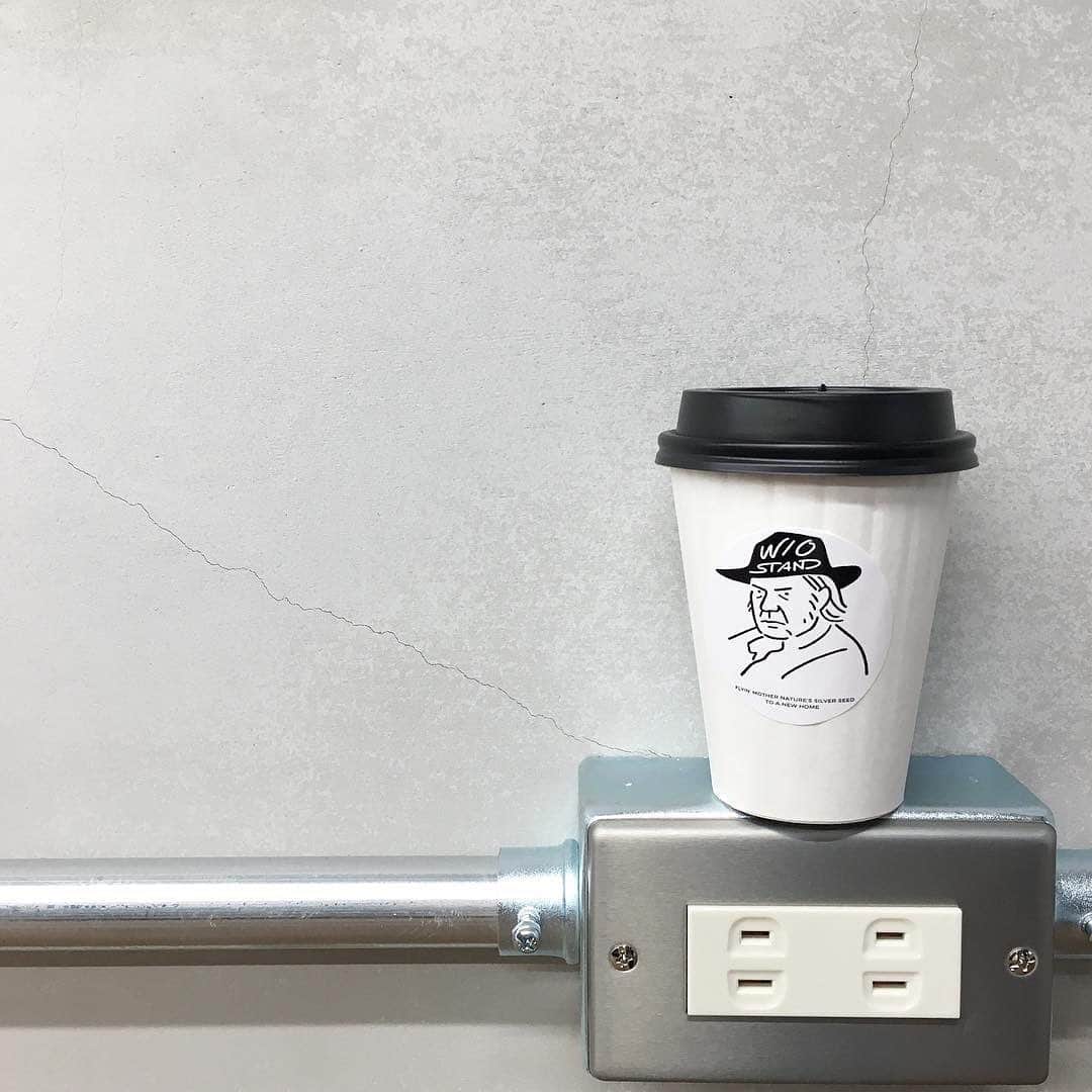 ローリエプレス編集部さんのインスタグラム写真 - (ローリエプレス編集部Instagram)「with out stand 5月限定メニューは、🍮がまるごと入った #キャラメルプリンアラモード がフォトジェニック！﻿ ﻿ プリン好き、カフェ巡り好きさんはお店へ急いで♡﻿ ﻿ ロゴやお店の雰囲気が異なる各地の #ダブルオースタンド 巡りもしてみてね♡﻿ ﻿ ﻿ ﻿ Thank you🙏💕﻿ @_hiistagram﻿ @mbaby_88﻿ @___hanastyle.com___﻿ @___yuin@﻿ @mi___157.8___﻿ @koma_mimi﻿ @mamina_311﻿ ﻿ ※🍮販売状況は各店舗情報をチェックしてね！﻿ ﻿ ﻿ ﻿ ﻿ ﻿ ﻿ ﻿ ﻿ #ローリエプレス #ダブルオースタンド」5月25日 10時41分 - laurier_press