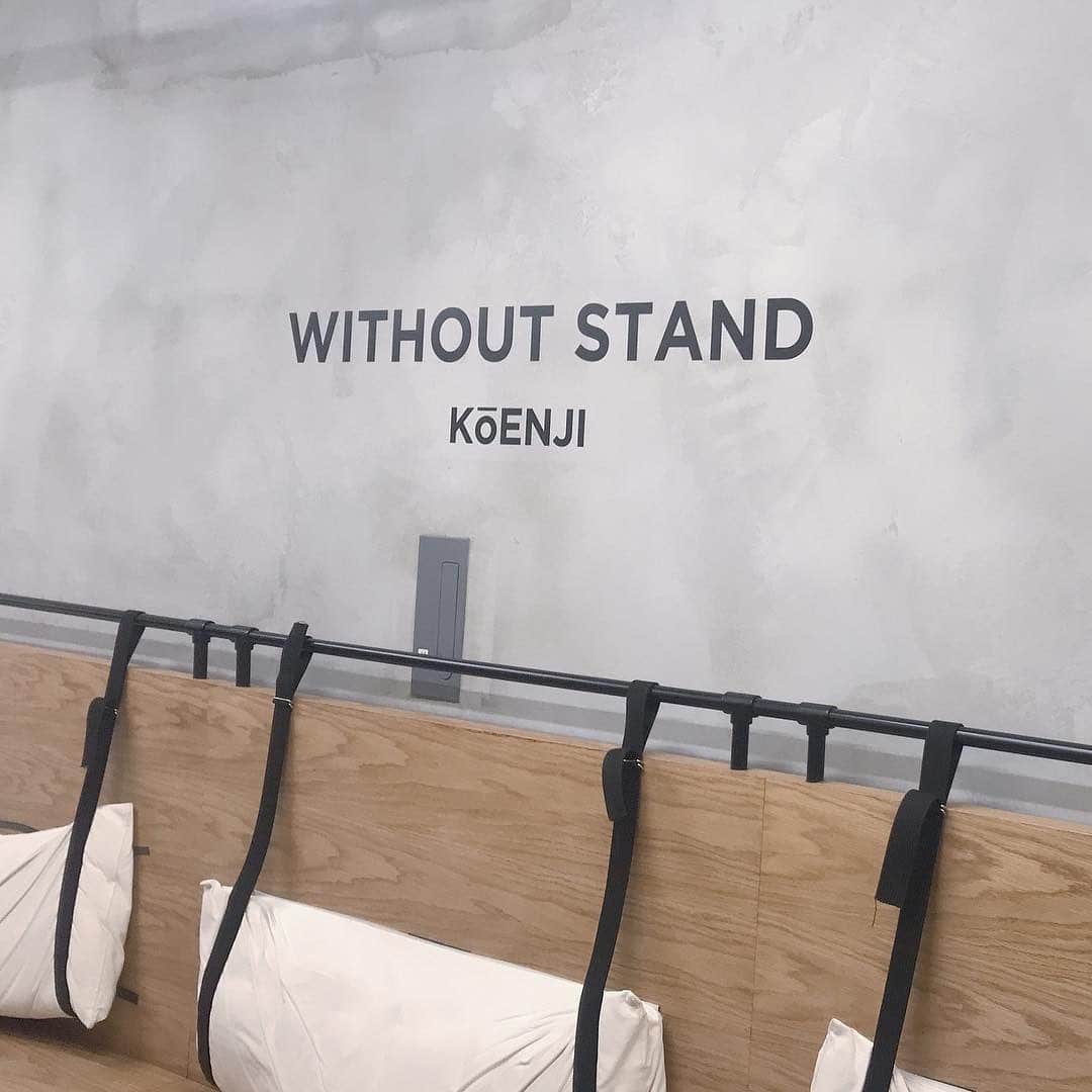 ローリエプレス編集部さんのインスタグラム写真 - (ローリエプレス編集部Instagram)「with out stand 5月限定メニューは、🍮がまるごと入った #キャラメルプリンアラモード がフォトジェニック！﻿ ﻿ プリン好き、カフェ巡り好きさんはお店へ急いで♡﻿ ﻿ ロゴやお店の雰囲気が異なる各地の #ダブルオースタンド 巡りもしてみてね♡﻿ ﻿ ﻿ ﻿ Thank you🙏💕﻿ @_hiistagram﻿ @mbaby_88﻿ @___hanastyle.com___﻿ @___yuin@﻿ @mi___157.8___﻿ @koma_mimi﻿ @mamina_311﻿ ﻿ ※🍮販売状況は各店舗情報をチェックしてね！﻿ ﻿ ﻿ ﻿ ﻿ ﻿ ﻿ ﻿ ﻿ #ローリエプレス #ダブルオースタンド」5月25日 10時41分 - laurier_press