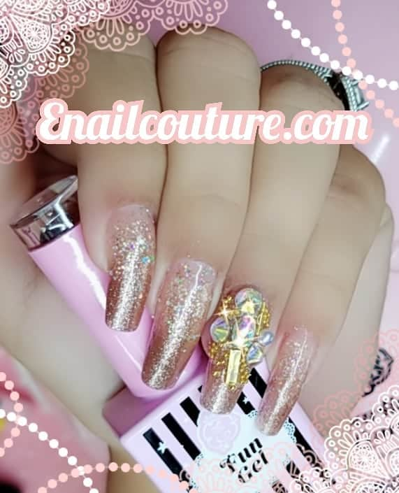 Max Estradaさんのインスタグラム写真 - (Max EstradaInstagram)「Enailcouture.com jewel beam collection from fun gel! Jewel tone metallic gel polish, proudly made in AMERICA. #ネイル #nailpolish #nailswag #nailaddict #nailfashion #nailartheaven #nails2inspire #nailsofinstagram #instanails #naillife #nailporn #gelnails #gelpolish #stilettonails #nailaddict #nail #naildesigns #nailtech#nailsonfleek #nailartwow #네일아트 #nails #nailart #notd #nails💅 #젤네일 #notpolish #nailcolor #nailsalon #nailsdid #nailsoftheday」5月25日 11時44分 - kingofnail