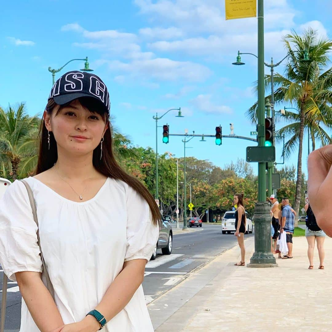 奥山夏織さんのインスタグラム写真 - (奥山夏織Instagram)「着いた日は海辺で散策✨ ・ ちょっとだけ時差ボケしてます😪 ・・・ #travel #旅Instagram #旅スタグラム  #trip #旅 #hawaii #ハワイ #旅行 #✈️ #リゾート地 #resort #南国 #hawaii 旅行 #旅好きの人と繋がりたい」5月25日 12時16分 - okuyama_kaori