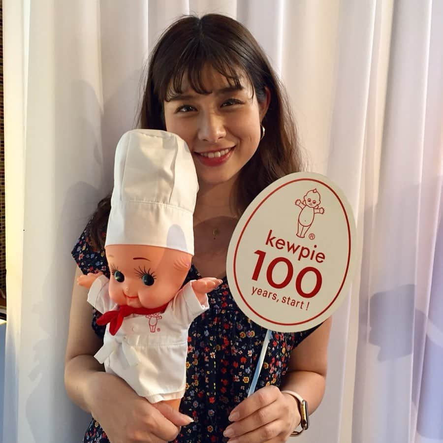 高樹リサさんのインスタグラム写真 - (高樹リサInstagram)「『kewpie 100year's start！cafe』に 行ってきました〜〜😊✨ サラダとタマゴを使った美味しいお料理！ 普段不足しがちなお野菜をキユーピーの美味しいドレッシングと一緒にたくさん食べられますよ〜♪ 🌞 . 6/2までの期間限定openです🤟 #キユーピー100周年  #キユーピーマヨネーズ2 #FM802 #フレスポ」5月25日 12時22分 - lisalisa_takagi