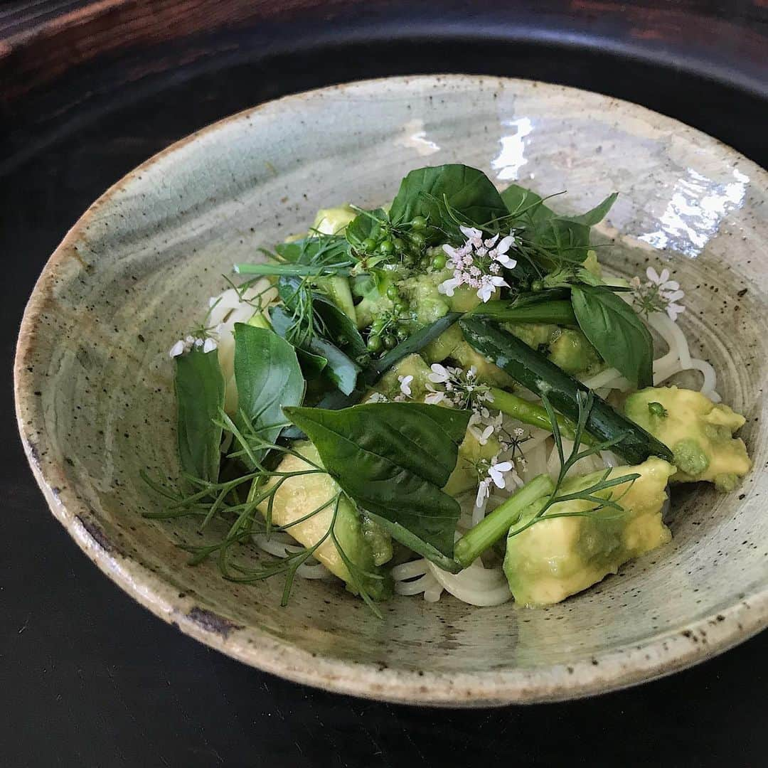 後藤しおりさんのインスタグラム写真 - (後藤しおりInstagram)「賄いの辛味和え麺。私の夏の定番です。」5月25日 13時20分 - shiorigoto_tou