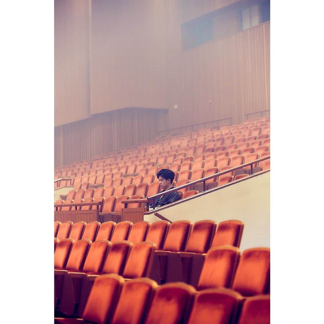 小川貴之のインスタグラム：「2019.5.25 鹿児島公演 鹿児島県文化センター(宝山ホール)にて 撮影:後藤壮太郎」