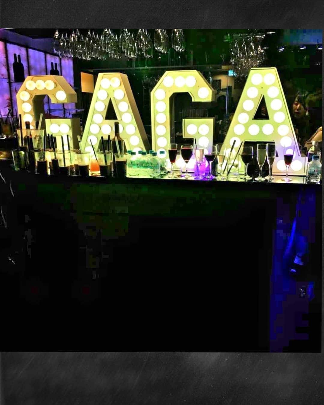 松浦麻里奈さんのインスタグラム写真 - (松浦麻里奈Instagram)「イタリア🇮🇹ウォッチブランド 【GAGA MILANO 10th Anniversary Party 🎉】 Mr.maejima の御招待で😍  GaGa MILANO 10 周年記念 スペイン🇪🇸名門チーム レアル・マドリードが 56 億円で獲得したサッカー王国❣❣❣ ブラジルの至宝、レアル・マドリード所属😮  ヴィニシウス・ジュニオール選手が スペシャルゲストとしてpartyに参加(๑•ω-๑) 前回は、ネイマール選手が🍒 @gagamilano_jp @gagamilanoworld @viniciusjunior  #ガガミラノ #GaGaMILANO #anniversary #party #時計 #watch#海外 #サッカー選手 #来日イベント #ヴィニシウスジュニオール #viniciusjunior  #soccer #soccer⚽️ #professional #wonderful . #worldstar #artist #resort #friend #food  #movies #photograph #gallery #happybirthday #l4l #likeforlikes #kintan #kintan六本木 #六本木焼肉kintan #松浦麻里奈」5月25日 23時05分 - ay114.831m