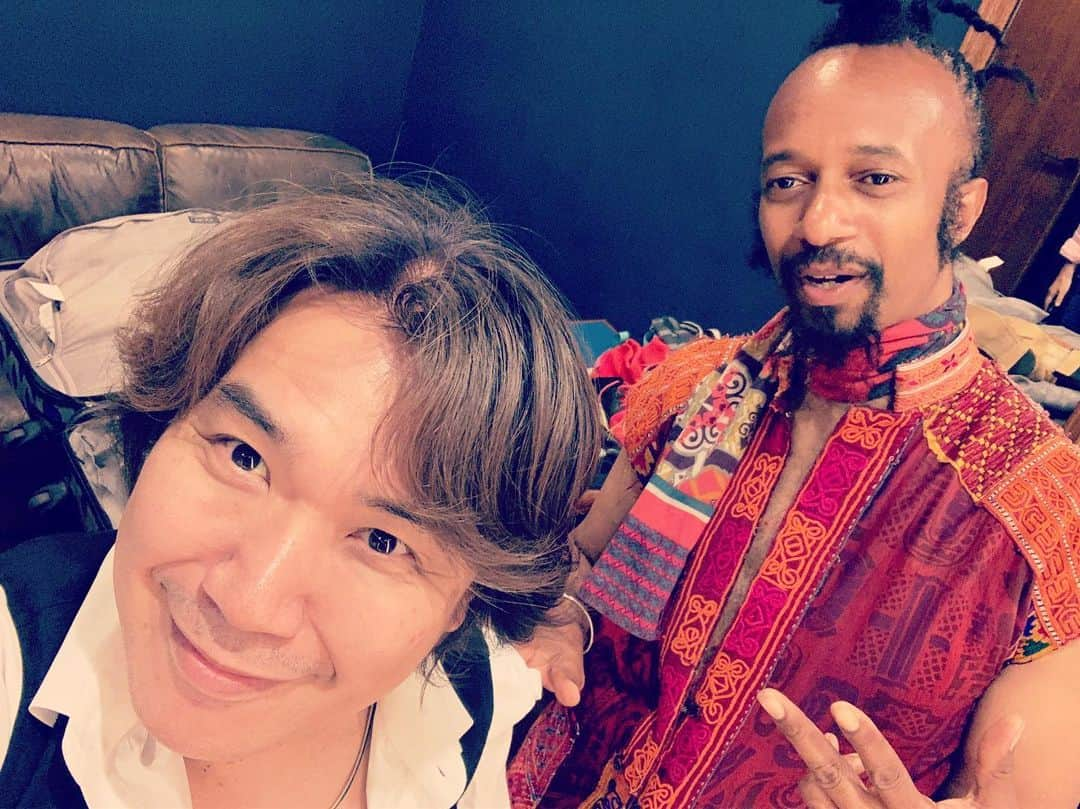 マサ小浜さんのインスタグラム写真 - (マサ小浜Instagram)「Fantastic Negrito 2 nites @bluenotetokyo  最高のライブになりました！ ありがとうこざいました😊 Thank U! #fantasticNegrito #マサ小浜 #blues #livemusic #bluenoteTokyo」5月25日 23時08分 - masakohama1