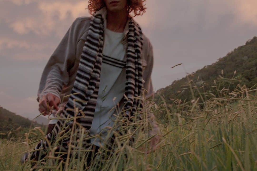 のインスタグラム：「ASAP Forests | Maxi Cachecol Surfing The City」