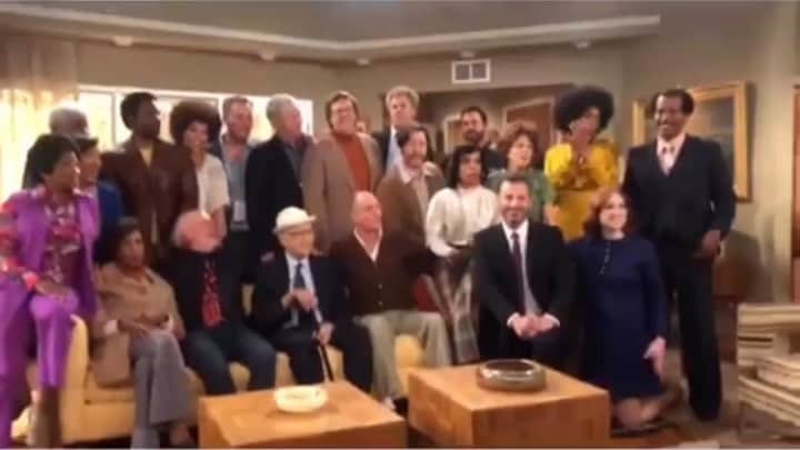 アメリカン・ブロードキャスティング・カンパニーのインスタグラム：「Here's your chance to relive those memories! Watch an encore of #LiveInFrontOfAStudioAudience again TONIGHT at 8|7c on ABC! ❤️ 📷: @kerrywashington」