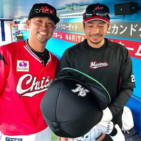 千葉ロッテマリーンズさんのインスタグラム写真 - (千葉ロッテマリーンズInstagram)「ヒーローの2人。ヒーローマーくんを見つめる東條投手と4試合連続本塁打の清田選手 #千葉ロッテマリーンズ #chibalotte #ZOZOマリンスタジアム #東條大樹 #清田育宏」5月25日 17時40分 - chibalotte