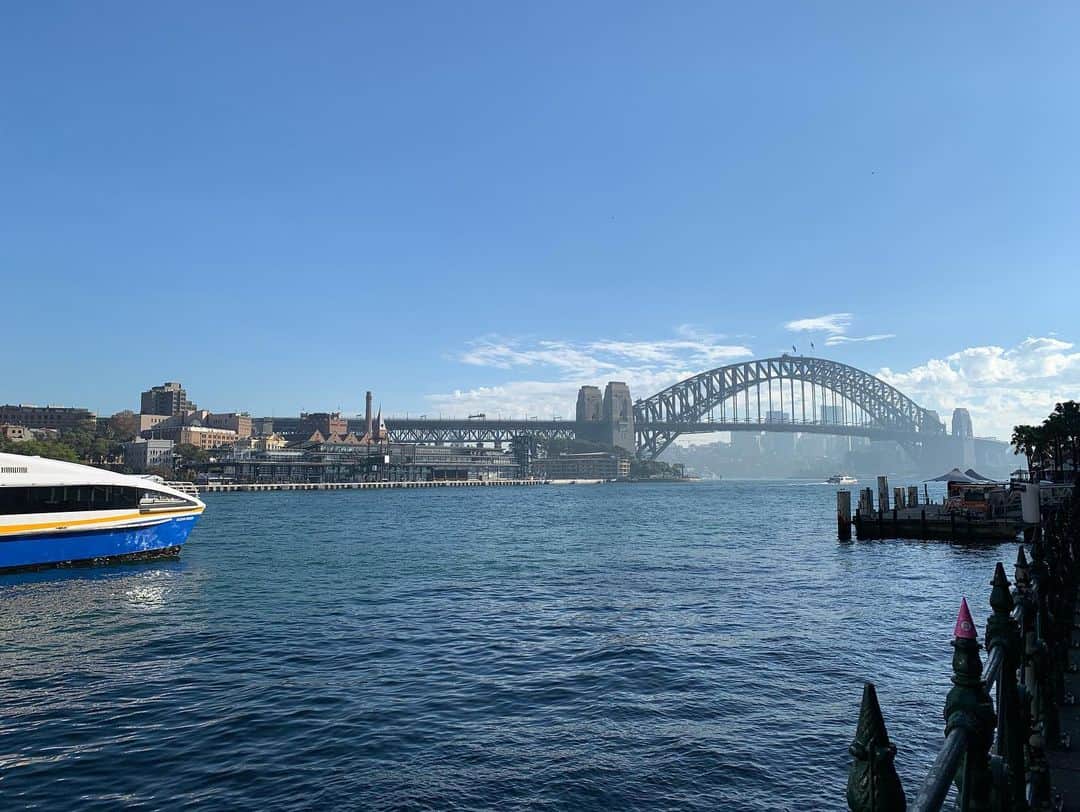 こにわさんのインスタグラム写真 - (こにわInstagram)「Today's art. Sydney is art. So beautiful and situmulated.  #australia #sydney #art #photograph」5月25日 17時44分 - koniwa1982