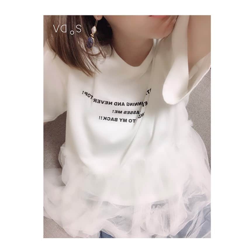 東なつ紀のインスタグラム：「このTシャツ、レースがついてて お気に入り💕 #PINKY #bijumam  #gu」