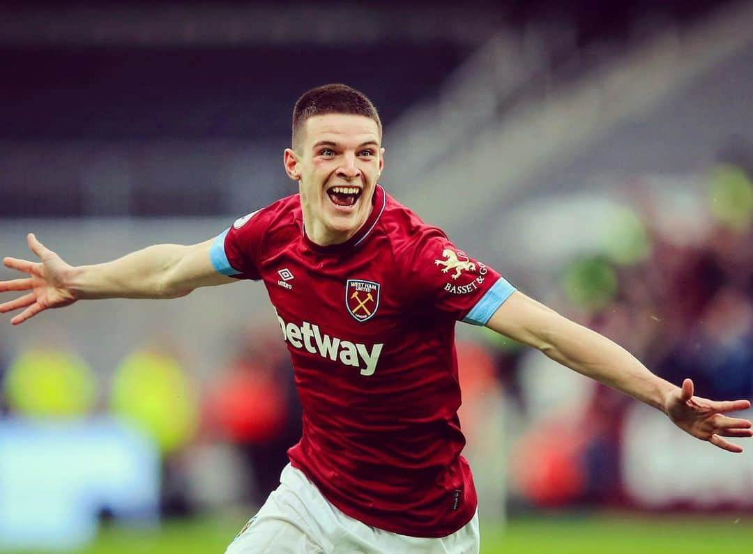 ウェストハム・ユナイテッドFCさんのインスタグラム写真 - (ウェストハム・ユナイテッドFCInstagram)「Sum up @declanrice’s 2018/19 season in 1️⃣ word!」5月25日 18時19分 - westham