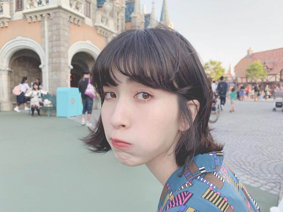 うちだゆうほさんのインスタグラム写真 - (うちだゆうほInstagram)「😕 #tdl #tokyodisneyland #顔近」5月25日 18時49分 - uchidayuho