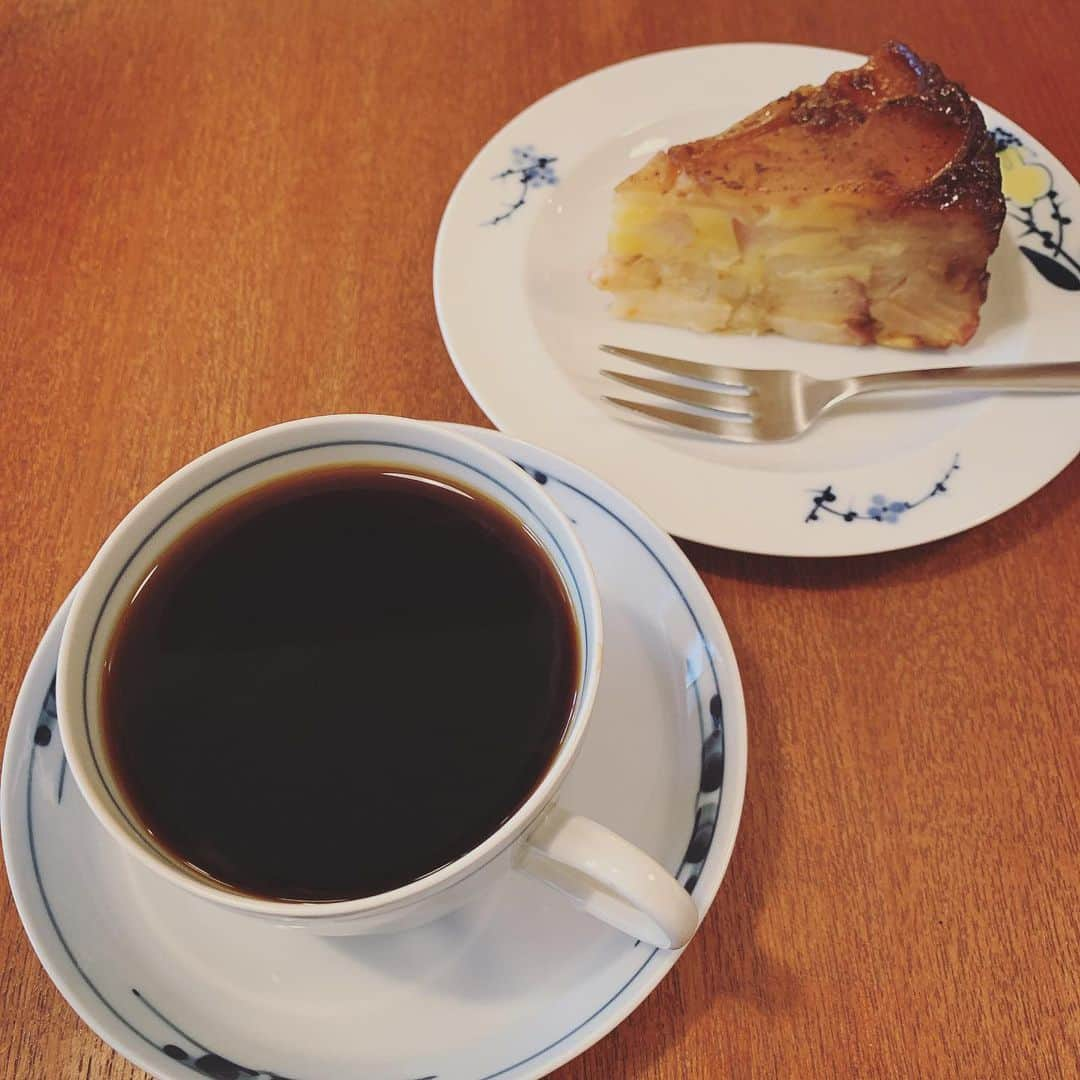 OKAさんのインスタグラム写真 - (OKAInstagram)「喫茶店は癒し  #ヤルクコーヒー #永福町リコメンド」5月25日 18時44分 - ytrpics