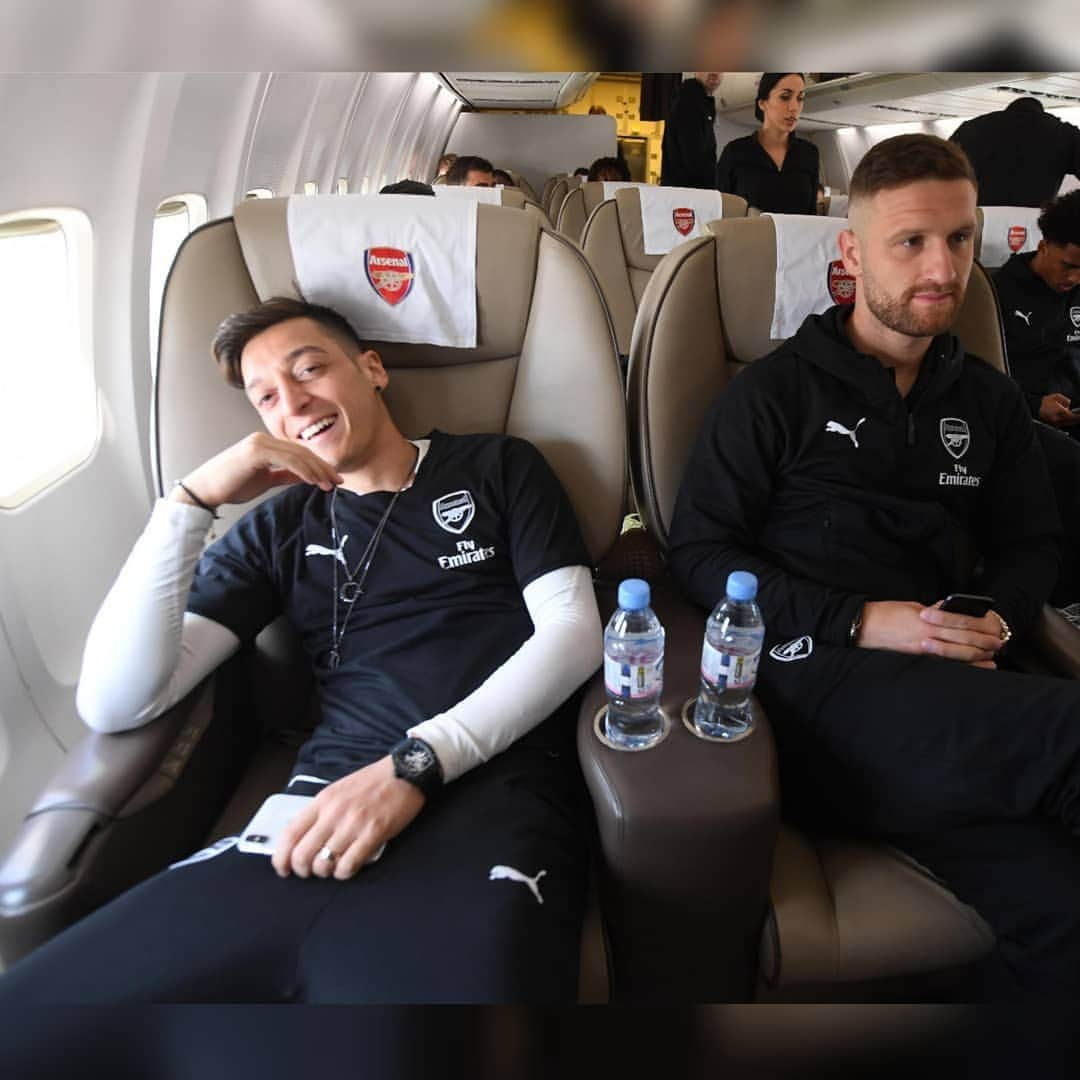 メスト・エジルさんのインスタグラム写真 - (メスト・エジルInstagram)「Next stop #UELfinal in Baku! ⚽✈🇦🇿 4 days to go Gunners!!! ❤ #M1Ö #YaGunnersYa #WeAreTheArsenal」5月25日 19時20分 - m10_official