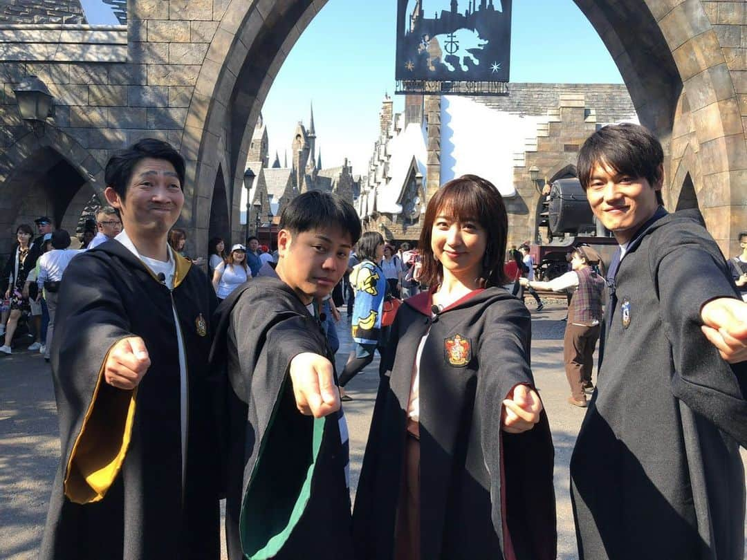 上重聡さんのインスタグラム写真 - (上重聡Instagram)「シューイチロケ！inユニバーサルスタジオジャパン^_^  #ノンスタイル井上 さん #ノンスタイル石田 さん #川田裕美 さん #ユニバーサルスタジオジャパン」5月25日 19時50分 - satoshi18kamishige