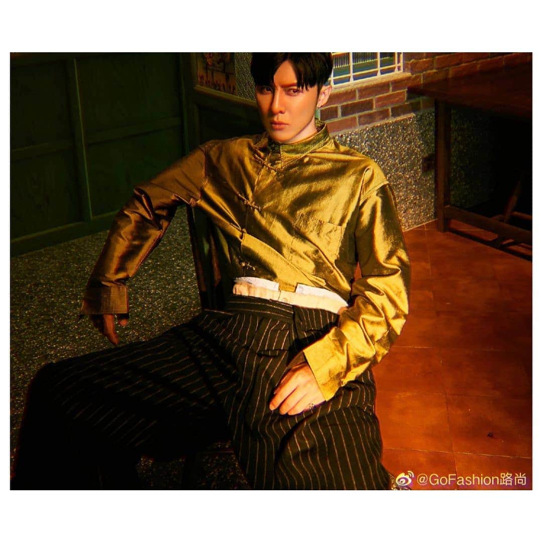 ダンソン・タンのインスタグラム：「💬💬💬 #DT #唐禹哲 #HOTHEART #SEVENDAYS」