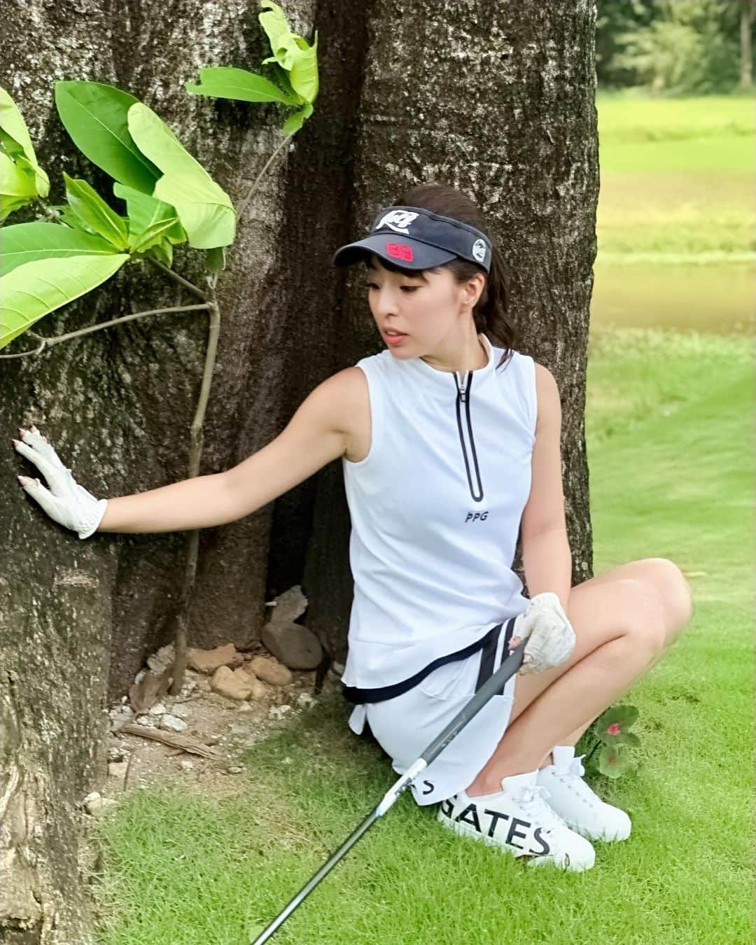 橋本真依さんのインスタグラム写真 - (橋本真依Instagram)「フィリピン・スービックへ✈️🇵🇭﻿ ゴルフ雑誌の取材でした🏌️‍♀️﻿ ﻿ マニラから車で3時間くらいのところにある﻿ 経済特区のスービック。﻿ 初めてのフィリピン&ゴルフ海外ロケ。﻿ ﻿ まだオープンしたばかりの﻿ 「スービック インターナショナルゴルフクラブ」﻿ ﻿ これからフィリピンの写真﻿ たくさん載せていきます✨﻿ ﻿ ﻿ ﻿ ﻿ ﻿ #女子力ねーさん#ゴルフ女子#ゴルフ#女子ゴルフ部#ゴルフバカ#ゴルフレッスン#シュミレーションゴルフ#ゴルフ上手くなりたい#100切りたい#ゴルフ三昧#ゴルフ日記#インスタゴルフ#パーリーゲイツ#ワッグル#golf#golfswing#golflessons#happy#smile#love#peace#lucky#tbt#followme#followback#instagood#photooftheday#Japan#Philippine#subic﻿ ﻿」5月25日 20時21分 - hashimotomai430