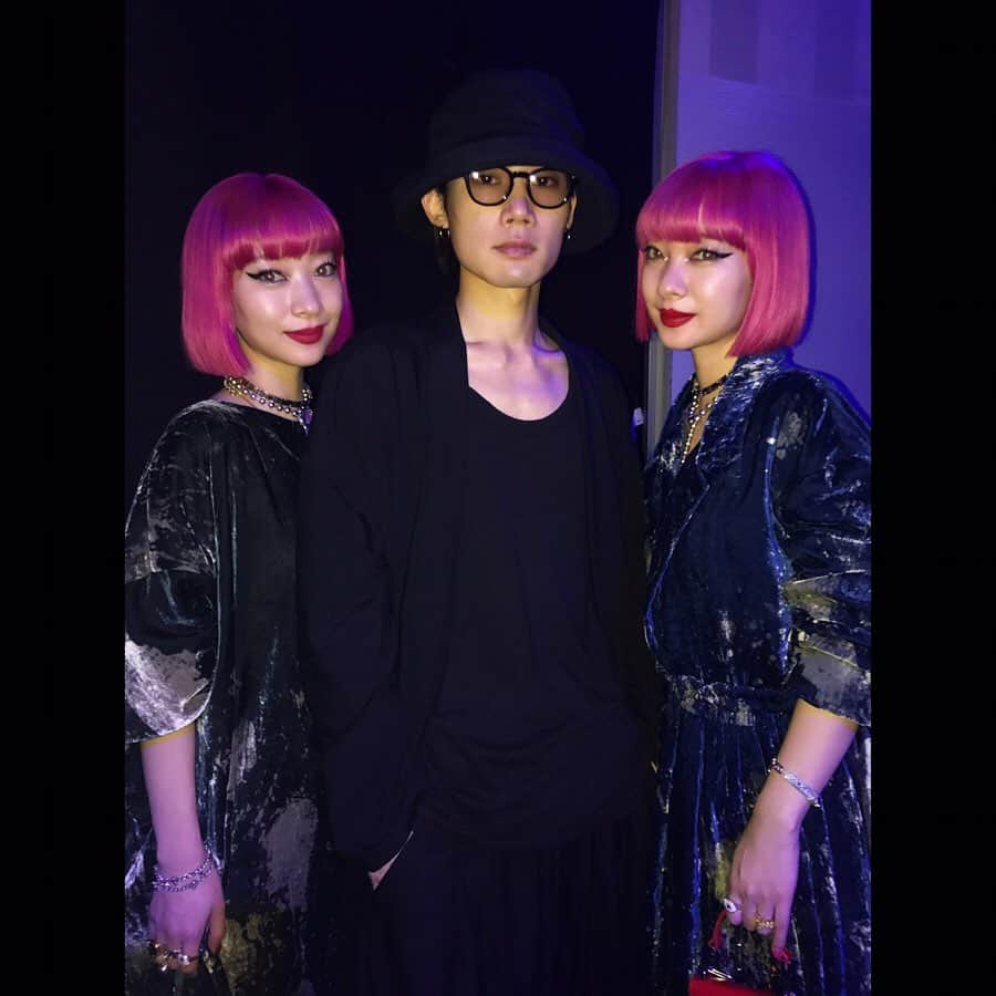 花沢将人のインスタグラム：「⚫️⚫️⚫️ @ys_theofficial @alcantara_company」