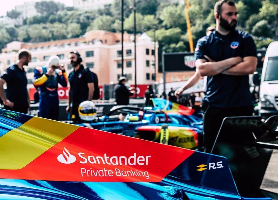 フェルナンド・アロンソさんのインスタグラム写真 - (フェルナンド・アロンソInstagram)「Great to see these colors at Monaco. 😍 Very happy with the progress of @faracingteam this weekend. Race 2 tomorrow 12:00h. ✊️」5月25日 20時46分 - fernandoalo_oficial