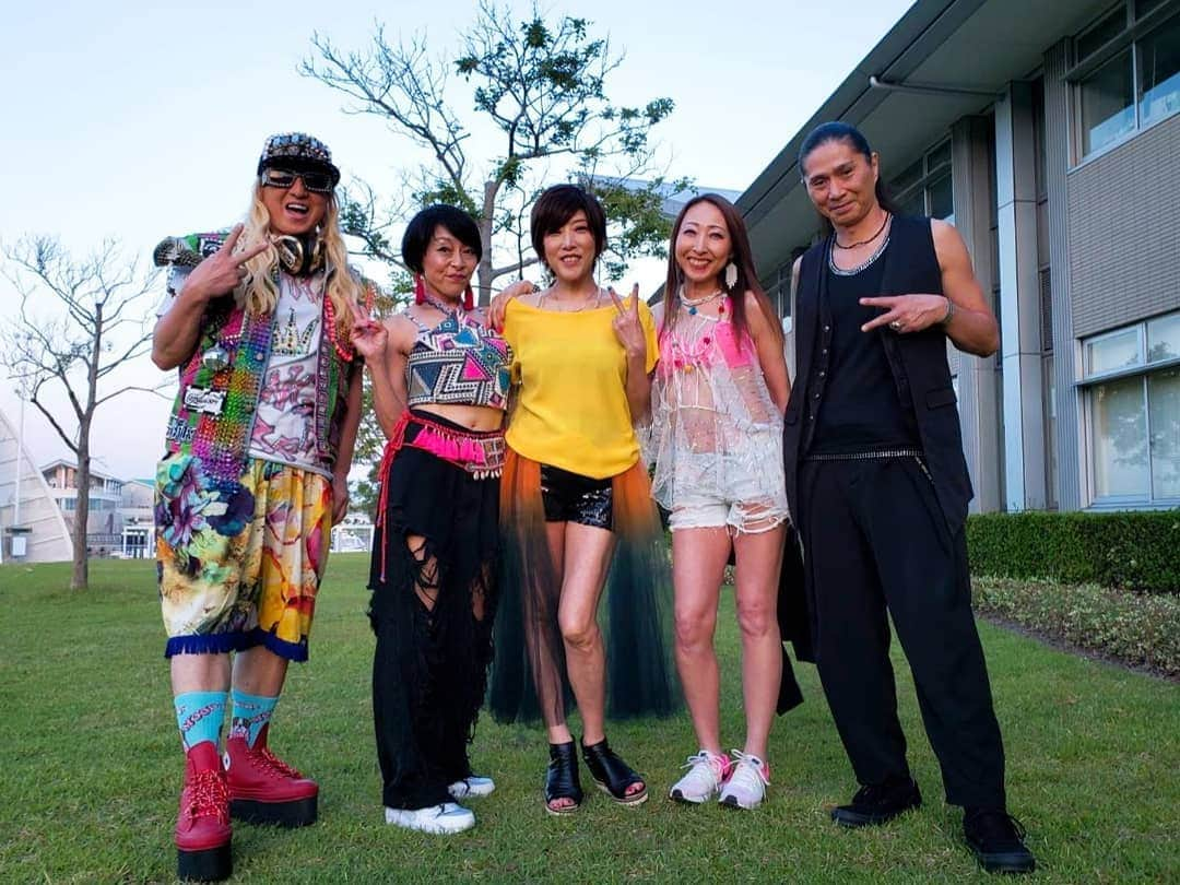 DJ KOOさんのインスタグラム写真 - (DJ KOOInstagram)「#メ～テレ MUSIC WAVE2019！！夕暮れのラグーナビーチは最高のシチュエーション！！気持ち良～いライブでした！！EZ DO DANCE！！ブチ上がりましたねーー！！皆どうもありがとう！！ #musicwave #TRF #DJKOO」5月25日 20時48分 - dj_koo1019