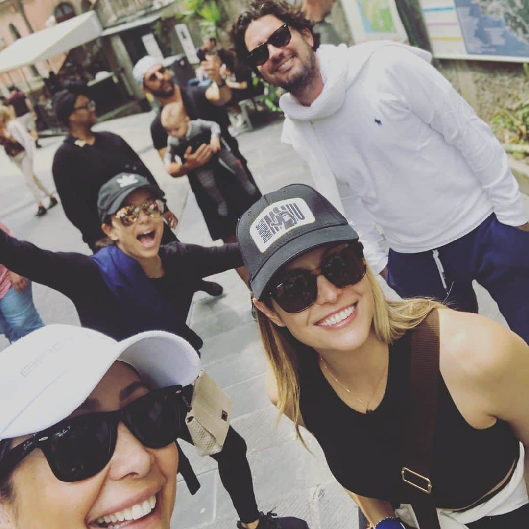 エヴァ・ロンゴリアさんのインスタグラム写真 - (エヴァ・ロンゴリアInstagram)「Finally in Italy!!」5月25日 21時20分 - evalongoria