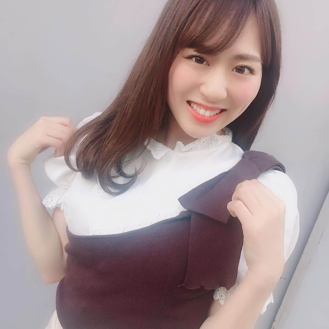 坂口理子さんのインスタグラム写真 - (坂口理子Instagram)「大阪🐙✨ ありがとうございました🥺 #hkt48 #個別握手会 #エディオンアリーナ大阪  #りこぴのしふく #ootd  #ワンショルビスチェ #ナイスクラップ #抱っこ紐じゃないよ #シャツ #archives  #ボトムス #gu」5月25日 21時23分 - ricopi__hkt48