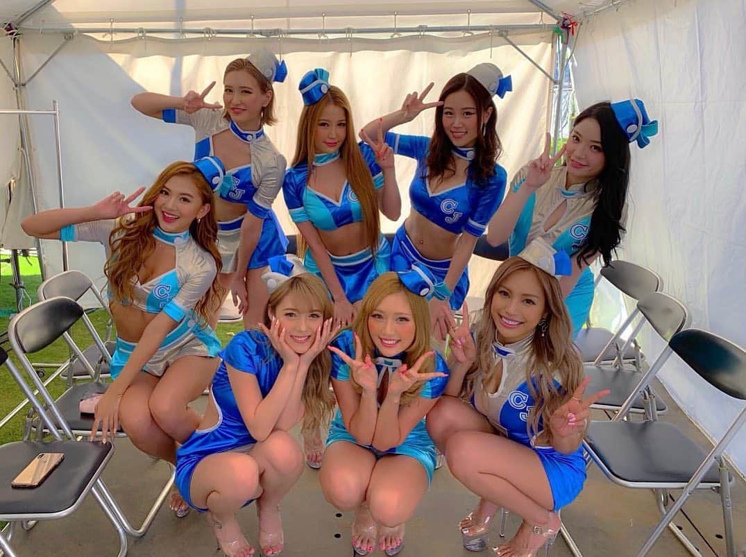 CYBERJAPAN Staffさんのインスタグラム写真 - (CYBERJAPAN StaffInstagram)「#repost @watanabekazue  メ～テレ ＭＵＳＩＣ ＷＡＶＥ２０１９ ～踊るラグーナビーチ～ ライブ無事、終了しました！！☀️🏖🌈 炎天下の中、名古屋の皆さまとってもあったかくて、みんな心に残った１日となりました✨😭✨ 本当に、ありがとうございました！！😍😍😍 またライブやりたいです💖💖😭 . CYBERJAPAN DANCERS（kanae, kazue, Karen, Kana, Haruka, Junon, Kozue, Natsune） . . #cyberjapan #cyberjapandancers #サイバージャパン #サイバージャパンダンサーズ #メーテレ #musicwave2019 #musicwave #ミュージックウェーブ #フェス #ライブ #踊るラグーナビーチ  #かずへー #メーテレへー #CA #キャビへー」5月25日 21時36分 - cyberjapan