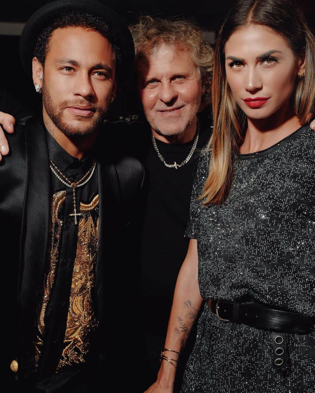 メリッサ・サッタさんのインスタグラム写真 - (メリッサ・サッタInstagram)「#tb amazing event in Paris with the @diesel family  @renzorosso @ariannaalessi for the launch of @neymarjr @dieselfragrances ✌🏼🇫🇷」5月25日 21時34分 - melissasatta