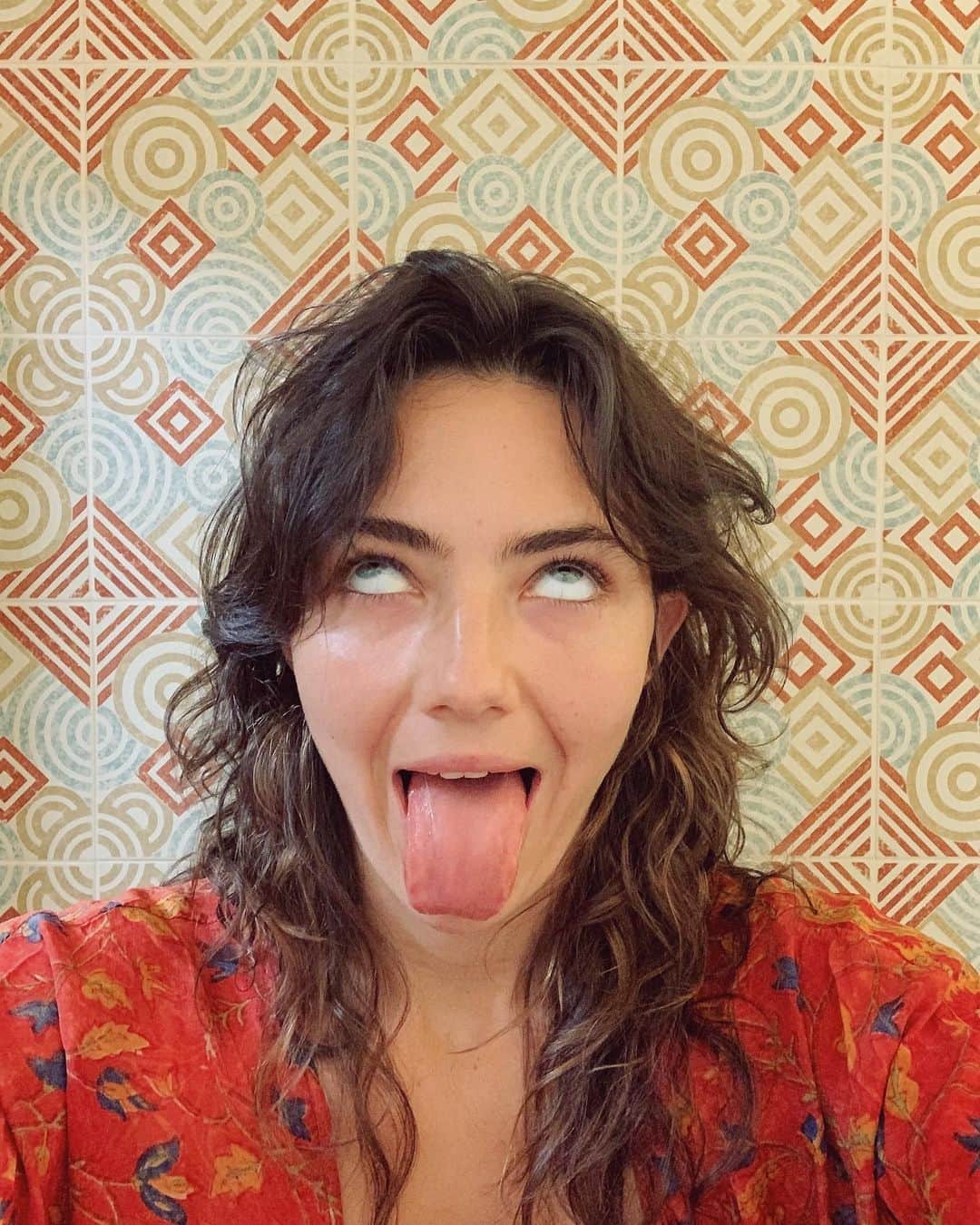 Amelia Zadroのインスタグラム：「Am I pretty enough 4 u 2day? #instababes #babesofinstagram #liberateyoself #jaikalima」