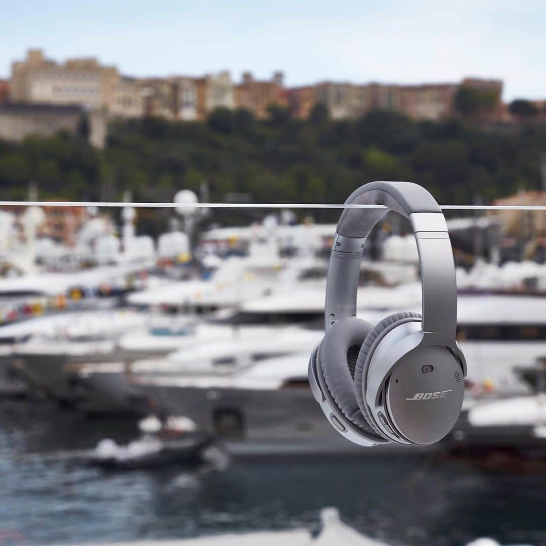 BOSEさんのインスタグラム写真 - (BOSEInstagram)「For a demanding track like the Circuit de Monaco, you need all the focus you can get. #MonacoGP #TeamBose #ThisIsMyRace. . Click the link in bio to explore #QC35 II. 📷: @mercedesamgf1」5月25日 21時50分 - bose