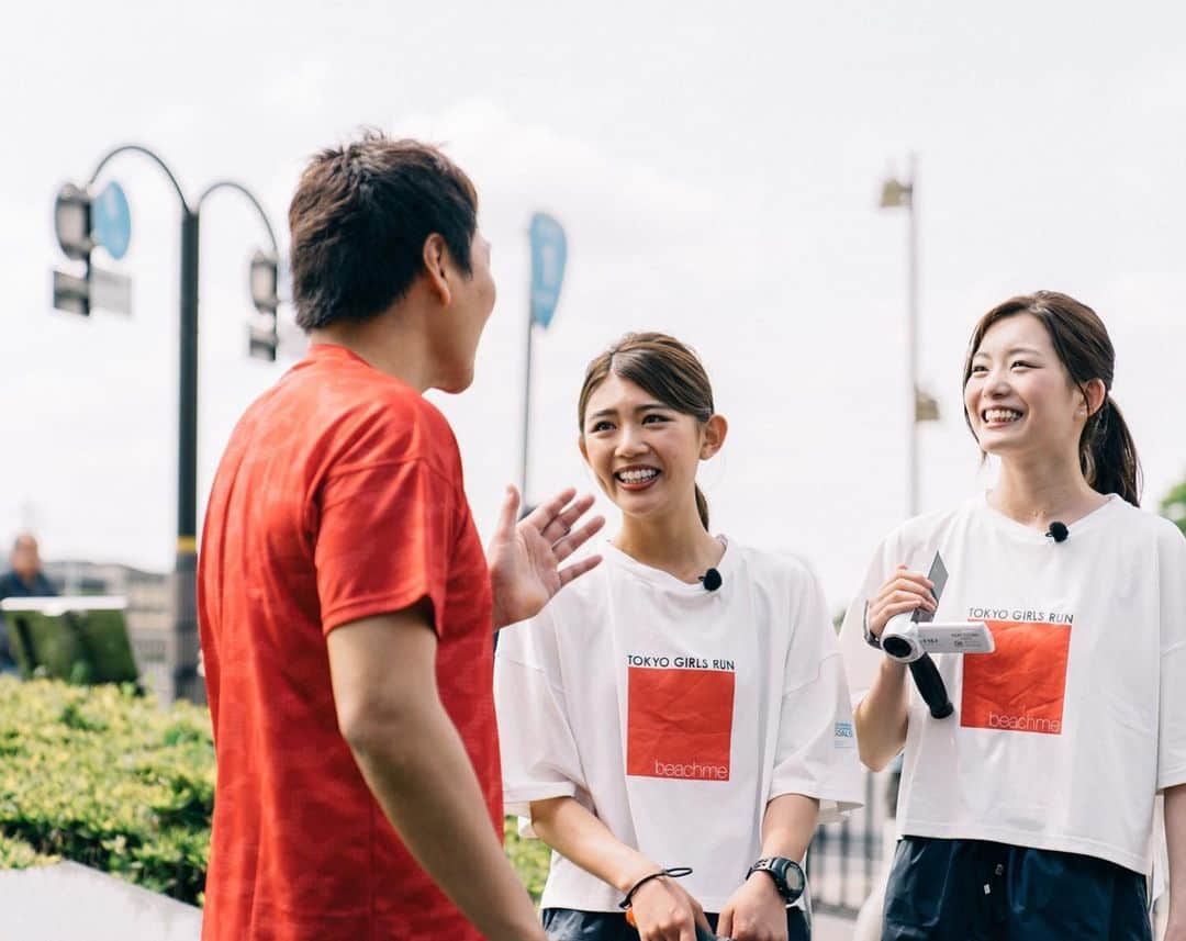 蜂谷晏海さんのインスタグラム写真 - (蜂谷晏海Instagram)「テレビ静岡にて放送📺！ 街ランin京都〜古きを走ってる新しきをダッシュ！〜 6月30日14時から1時間特番です🥰 品川庄司の庄司さん、 サバンナの八木さん、 そして公式アンバサダーの森脇健児さんとTGRメンバーで、街ブラならぬ、街ランをしてきました！🏃‍♂️ 楽しく時には厳しく京都を街ランしてきたので、是非ご覧ください〜！！ #テレビ静岡#静岡の方みてねー！ #素直謙虚感謝 #TGR #tokyogirlsrun #beachme #slenda #相模屋」5月25日 22時01分 - hachiyaami