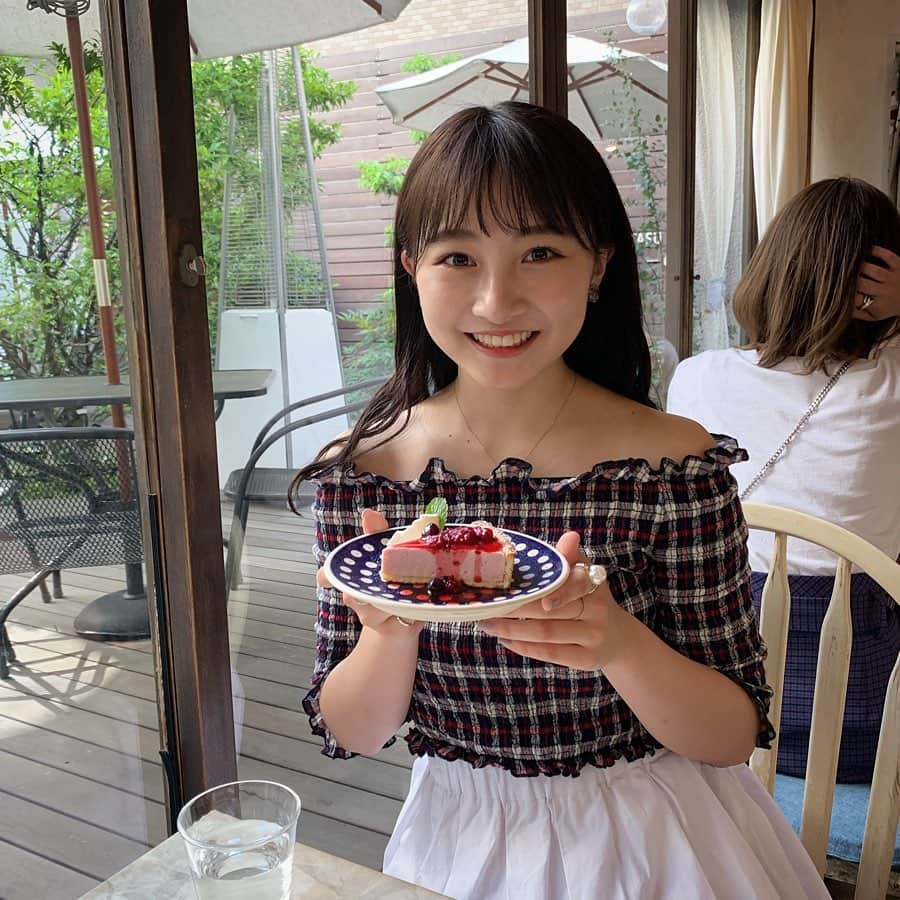 山本彩加さんのインスタグラム写真 - (山本彩加Instagram)「ずっと会いたかった子が﻿ 行きたかったカフェに連れて行ってくれました🍽﻿ ﻿ ﻿ ﻿ 大好きなタルト❤︎﻿ めっちゃ美味しかったし何よりも楽しすぎた(^^)!!﻿ ﻿ ﻿ ﻿ 甘いものはやっぱ最高😋💕﻿ ﻿ ﻿ #カフェ #カフェ巡り #タルト #大阪カフェ #天王寺カフェ #阿倍野カフェ #友安製作所 ﻿」5月25日 21時58分 - ayaka48_yanyan