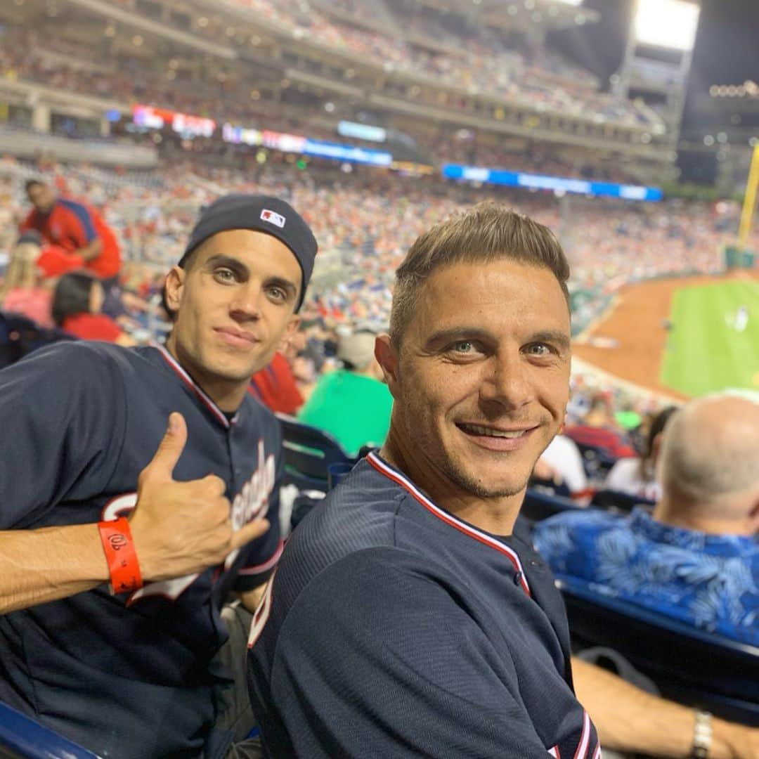 マルク・バルトラさんのインスタグラム写真 - (マルク・バルトラInstagram)「Let’s Go Nats! ⚾️🤙🏼 @nationals @mlb #Baseball #Washington」5月25日 22時10分 - marcbartra