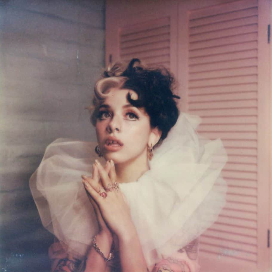 メラニー・マルティネスのインスタグラム：「💘」