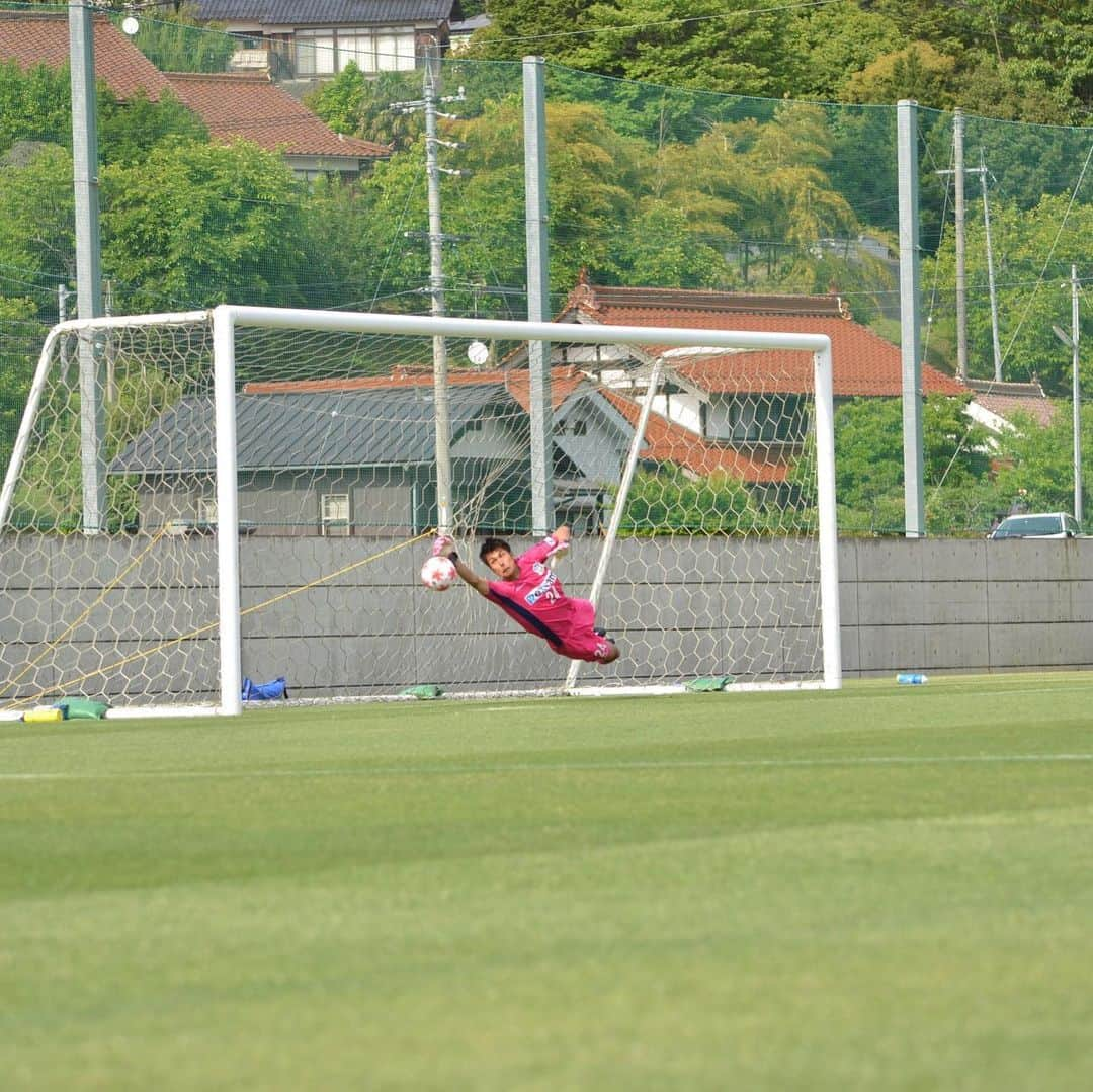 カマタマーレ讃岐さんのインスタグラム写真 - (カマタマーレ讃岐Instagram)「2019.05.25 天皇杯 JFA 第99回 全日本サッカー選手権大会 1回戦  松江戦 #瀬口拓弥」5月26日 8時28分 - kamatama_kouhou